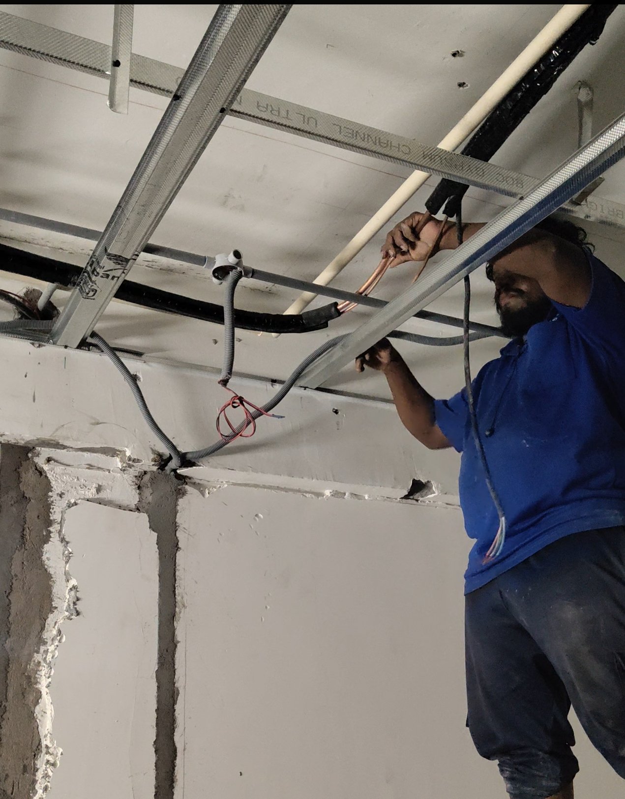 Hyderabad's Top-rated HVAC | VRF Airconditioning Experts 3 Professional AC copper pipe installation service in Hyderabad — concealed, leak-proof, and competitively priced